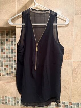 Black Sleeveless Chiffon Zip-Front Camisole
